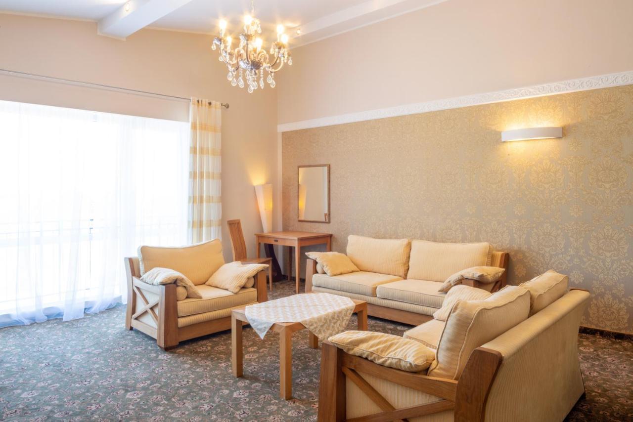 Villa Alicante & Spa Zujunai Exteriér fotografie