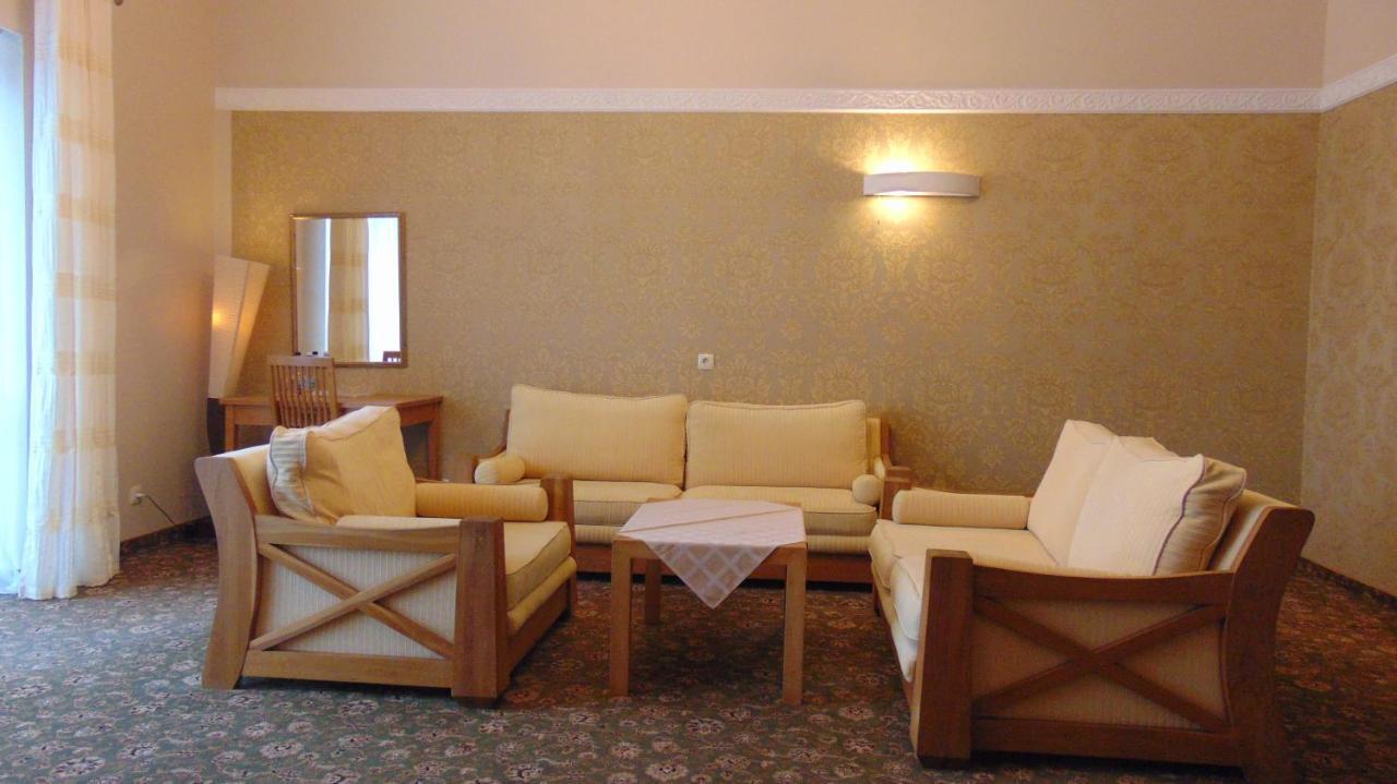 Villa Alicante & Spa Zujunai Exteriér fotografie